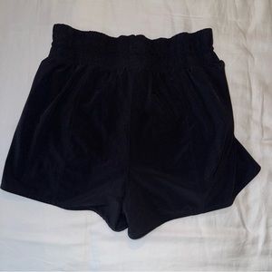 All in motion shorts